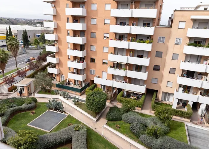 LOFT Con Terrazzo - 3 Min Dalle Autostrade By Followgreenhouserome